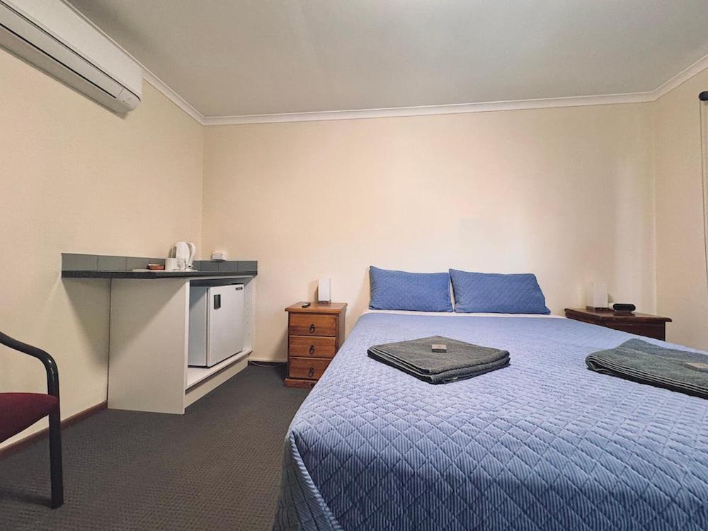 Exchange Hotel Greenbushes 외부 사진